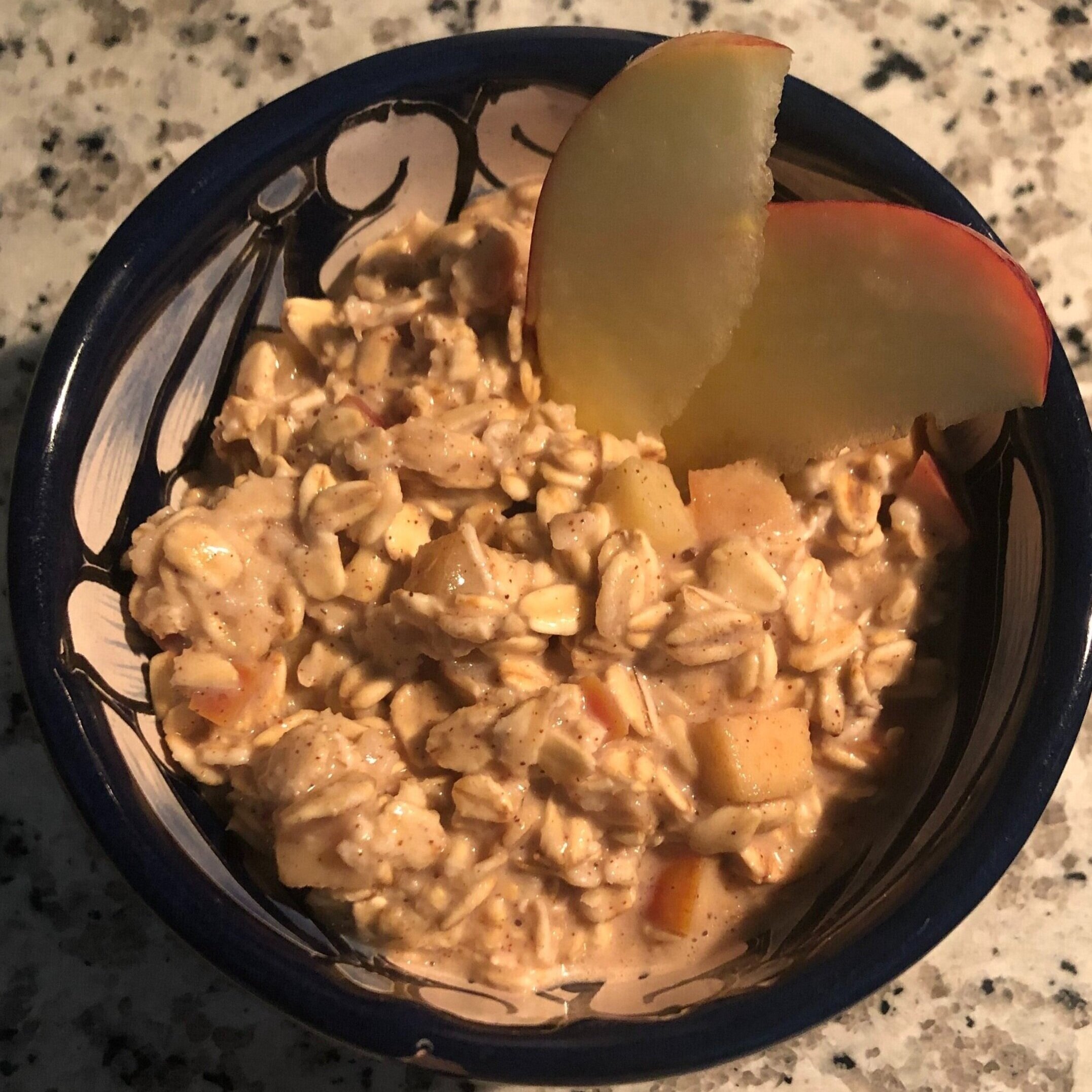 Cinnamon Apple Oatmeal